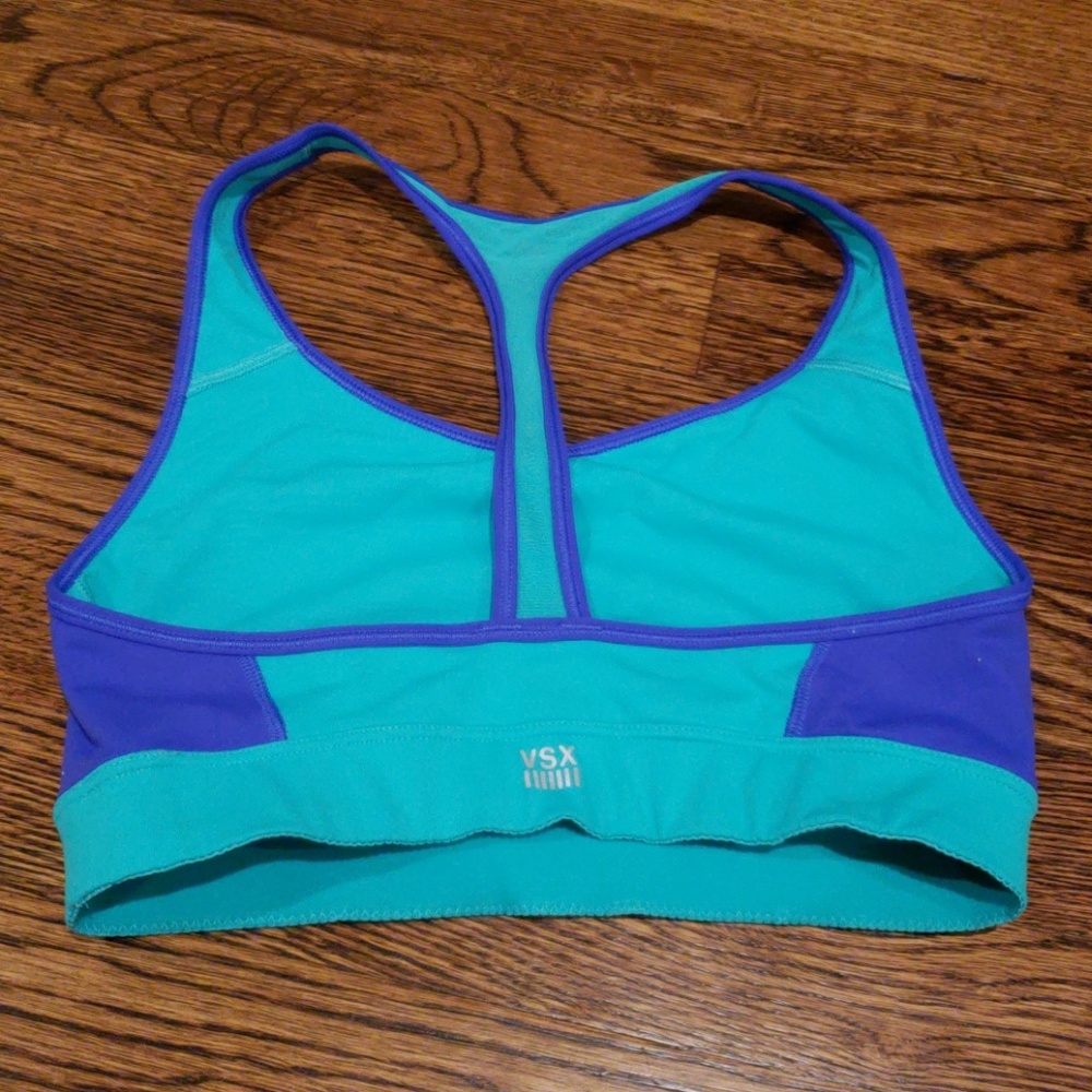 Victoria's Secret VSX Sports Bra Size Small - Picture 2 of 3